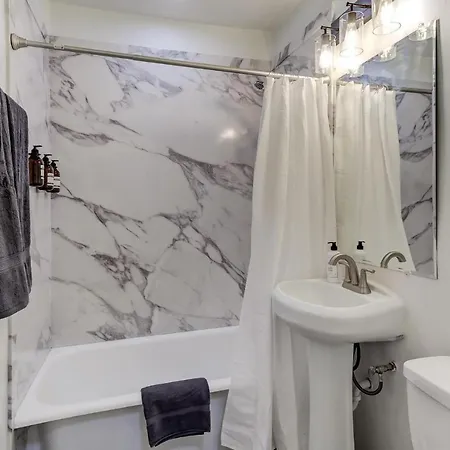 Charming Cooper-Young Flat In The Heart Of Memphis Extérieur photo