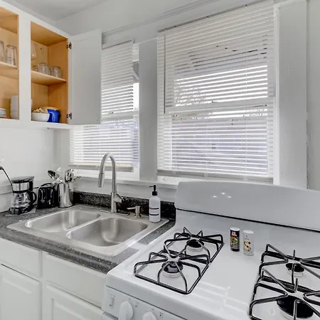 Charming Cooper-Young Flat In The Heart Of Memphis Extérieur photo
