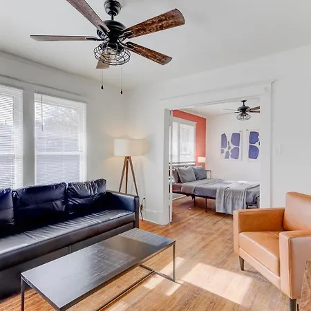 Charming Cooper-Young Flat In The Heart Of Memphis Extérieur photo
