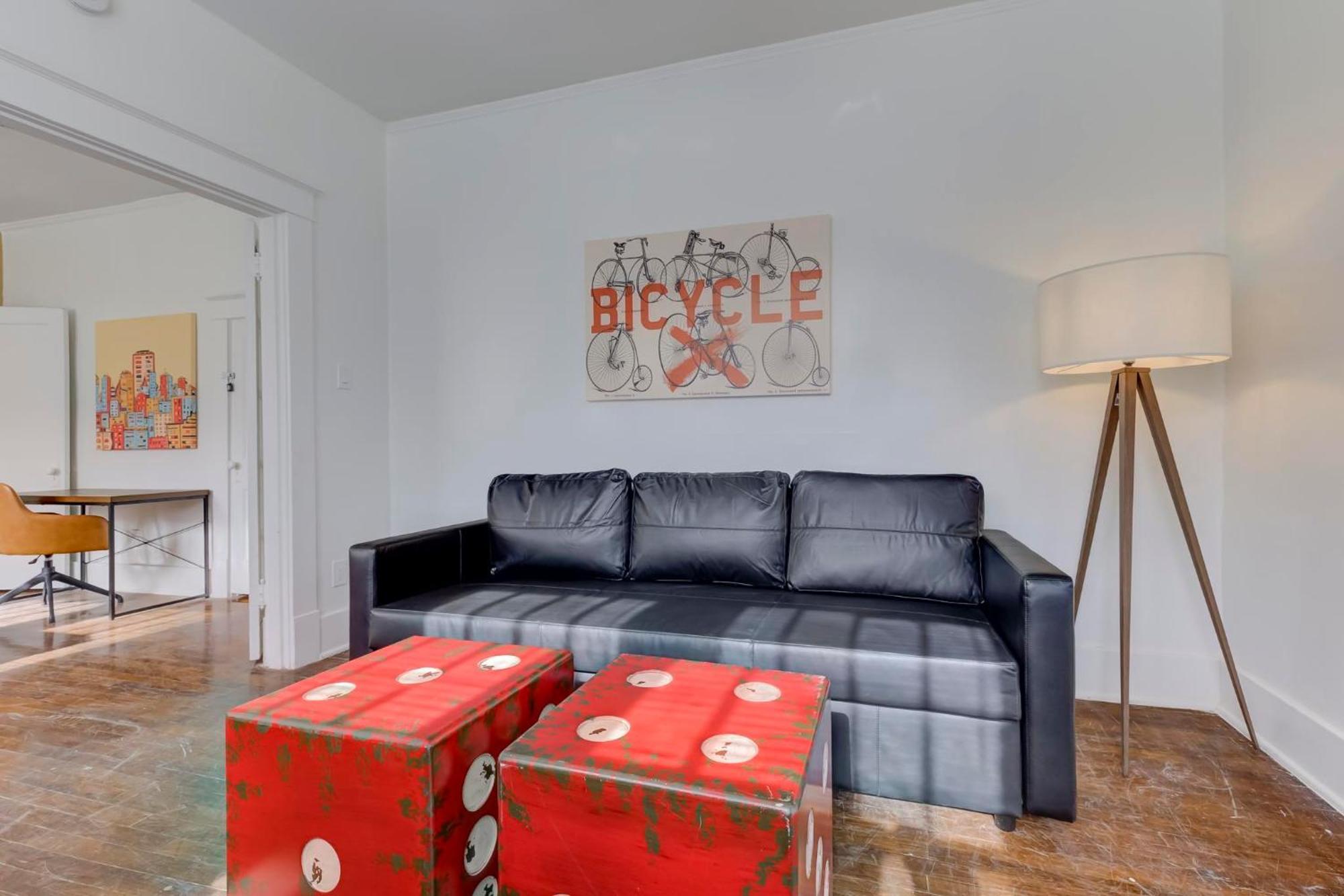 Charming Cooper-young Flat In The Heart Of