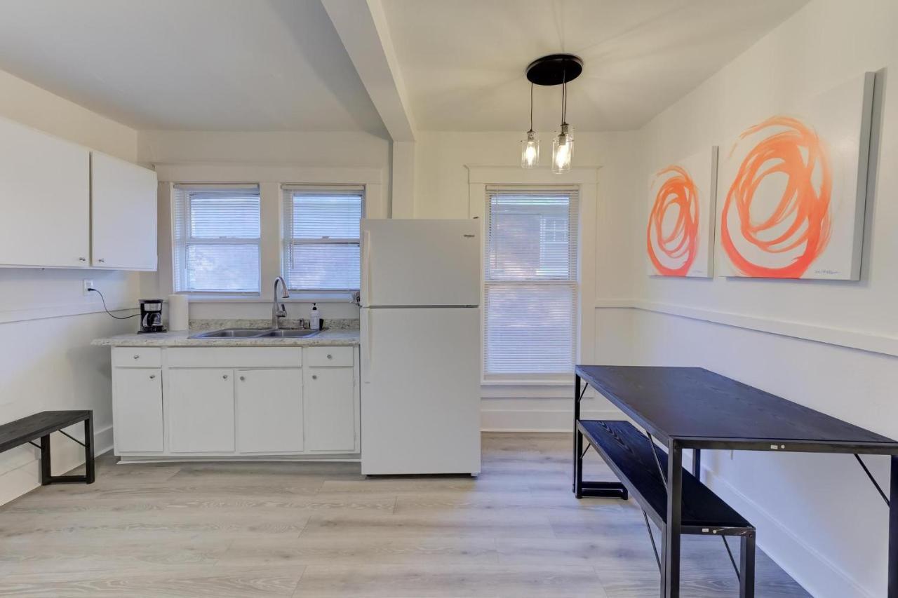 Charming Cooper-young Flat In The Heart Of Apartment Memphis